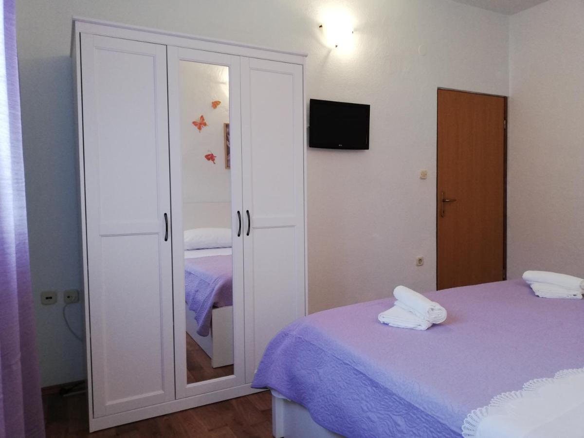 Apartment Pecarevic - A Holiday With A Stunning View Vis Extérieur photo