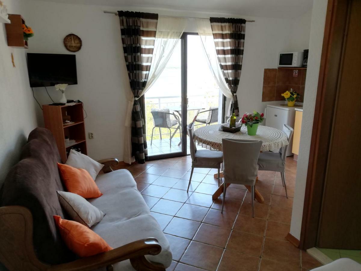 Apartment Pecarevic - A Holiday With A Stunning View Vis Extérieur photo